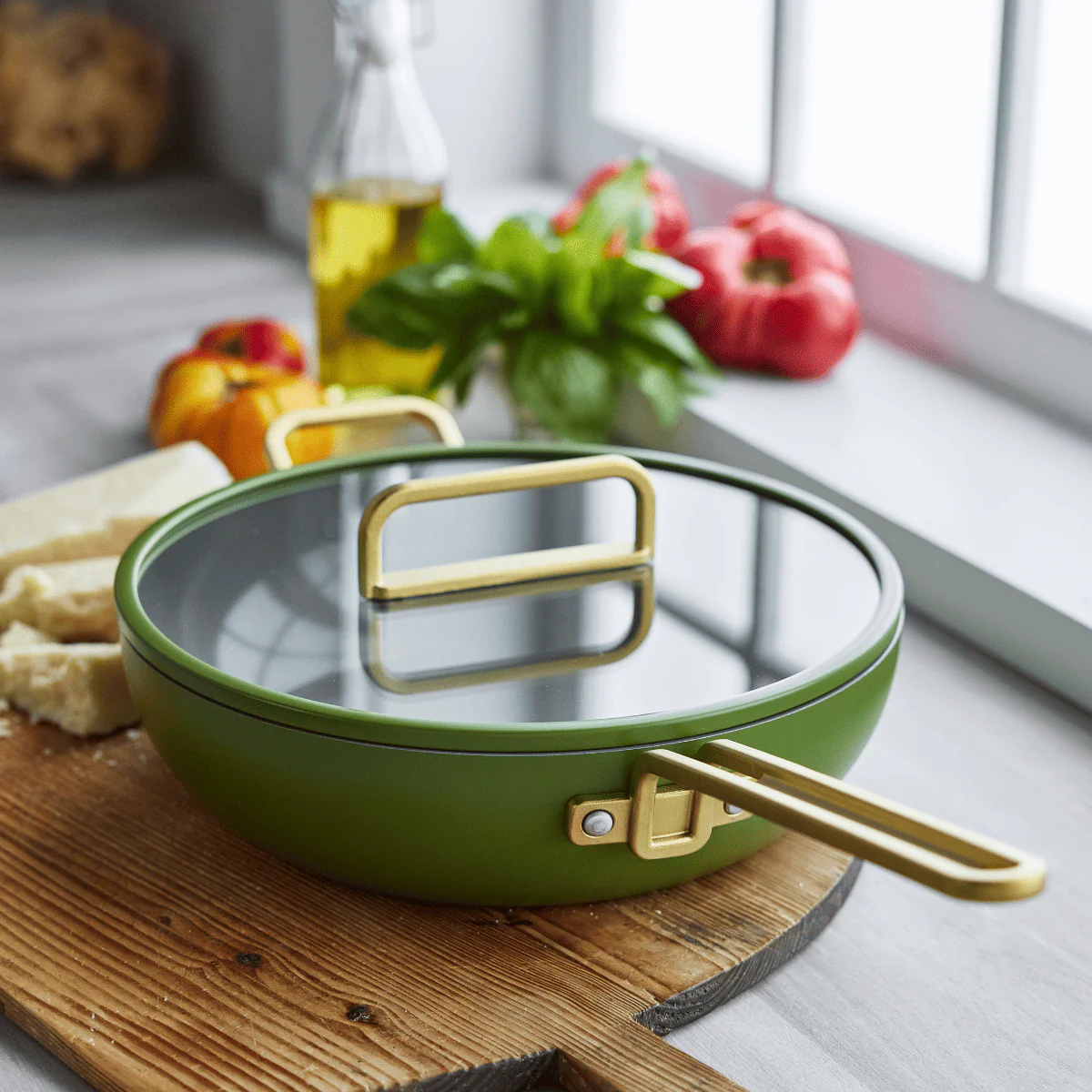 Stanley Tucci™<br> Ceramic Non-Stick 29cm Stanley Pan Junior | Tuscan Olive - Image 2