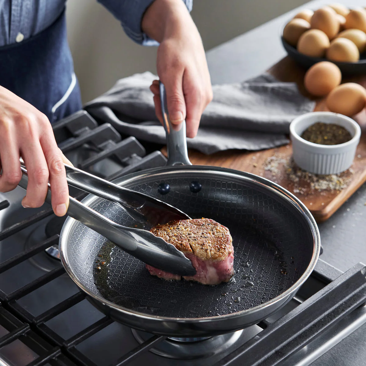 Blue Diamond<br> Diamond Bond Frying Pan 26cm, Stainless Steel - Image 2