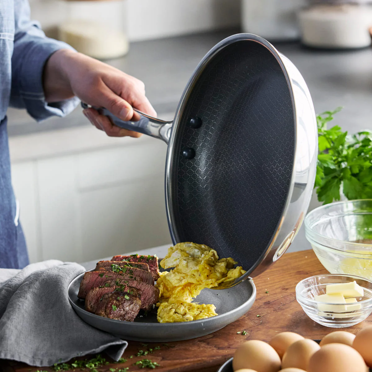 Blue Diamond<br> Diamond Bond Frying Pan 26cm, Stainless Steel - Image 3